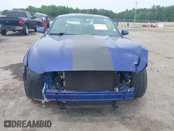2016 Ford Mustang V6 z VIN 1FA6P8AM5G5271029, wystawiony jako IAAI lot #42277315 z przebiegiem 39 496 mil mil oraz . Historia ofert i sprzedaży dostępna na DreamBid. Obrazek 13.