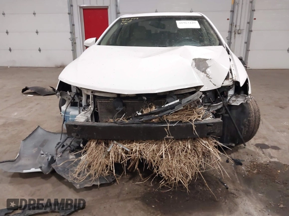 2014 Toyota Camry L with VIN 4T1BF1FK4EU734657, listed as a IAAI auction lot 41963449 with 167,826 mi miles. Bid and sale history available at carsss.com. Image 6.