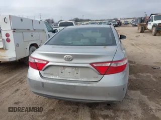2017 Toyota Camry XLE with VIN 4T1BF1FK3HU688372, listed as a IAAI auction lot 41607367 with 105,224 mi miles and . Bid and sale history available at carsss.com. Image 16.