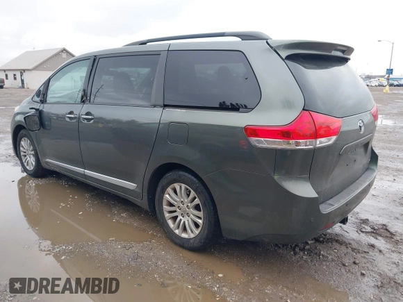 2013 Toyota Sienna XLE AAS с VIN 5TDYK3DC8DS375852, выставлен на аукционе IAAI как лот 41519437 с пробегом 91 828 миль миль и . История ставок и продаж доступна на DreamBid. Изображение 3.