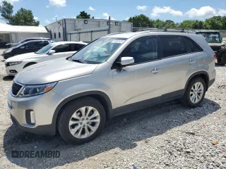 2015 Kia Sorento EX with VIN 5XYKU4A73FG629951, listed as a Copart auction lot 61681555 with 130,367 mi miles and Salvage title. Bid and sale history available at DreamBid. Image 1.