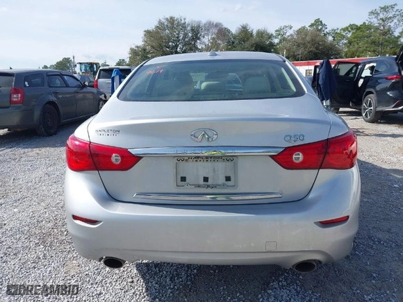 2015 Infiniti Q50 with VIN JN1BV7AP7FM352253, listed as a IAAI auction lot 41419619 with 131,640 mi miles. Bid and sale history available at carsss.com. Image 17.