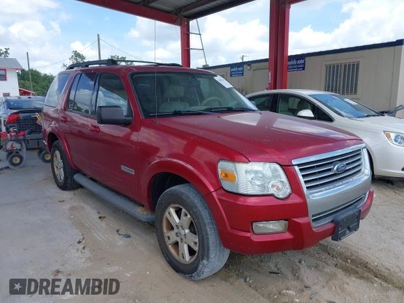 2008 Ford Explorer XLT with VIN 1FMEU73E88UA03951, listed as a IAAI auction lot 41881386 with 223,417 mi miles. Bid and sale history available at carsss.com. Image 1.