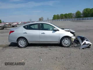 2019 Nissan Versa SV z VIN 3N1CN7AP5KL862481, wystawiony jako IAAI lot #41921907 z przebiegiem 156 124 mil mil oraz . Historia ofert i sprzedaży dostępna na DreamBid. Obrazek 13.