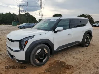 2024 Kia EV9 Light Long Range with VIN KNDAB5S19R6029900, listed as a Copart auction lot 74714424 with 5,380 mi miles and Salvage Title. Bid and sale history available at carsss.com. Image 1.