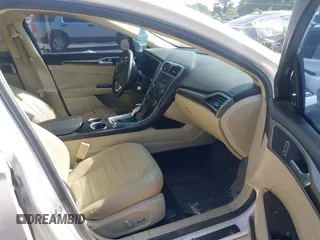 2013 Ford Fusion SE with VIN 3FA6P0HR0DR241772, listed as a IAAI auction lot 42485955 with 176,611 mi miles and . Bid and sale history available at DreamBid. Image 5.