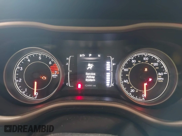 2016 Jeep Cherokee Latitude z VIN 1C4PJMCB9GW148882, wystawiony jako IAAI lot #42210237 z przebiegiem 124 441 mil mil oraz . Historia ofert i sprzedaży dostępna na DreamBid. Obrazek 7.