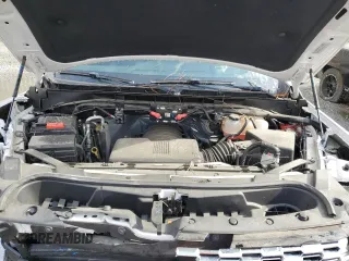 2022 GMC Yukon XL Denali with VIN 1GKS1JKL6NR152312, listed as a Copart auction lot 47548525 with 18,895 mi miles and Salvage Title. Bid and sale history available at DreamBid. Image 12.