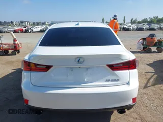 2015 Lexus IS 250 with VIN JTHBF1D25F5069558, listed as a IAAI auction lot 42664732 with 47,263 mi miles and . Bid and sale history available at DreamBid. Image 16.