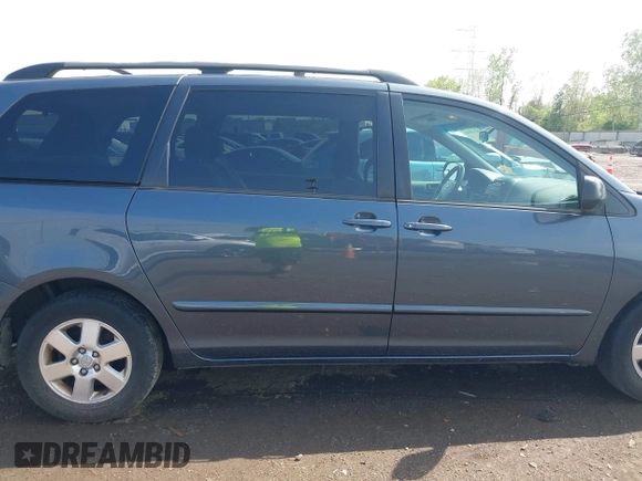 2008 Toyota Sienna with VIN 5TDZK23C98S157909, listed as a IAAI auction lot 42128545 with 168,552 mi miles and . Bid and sale history available at DreamBid. Image 13.