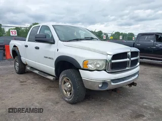 2003 Dodge 2500 ST z VIN 1D7KU28D93J655830, wystawiony jako IAAI lot #42290782 z przebiegiem 135 426 mil mil oraz . Historia ofert i sprzedaży dostępna na DreamBid. Obrazek 1.
