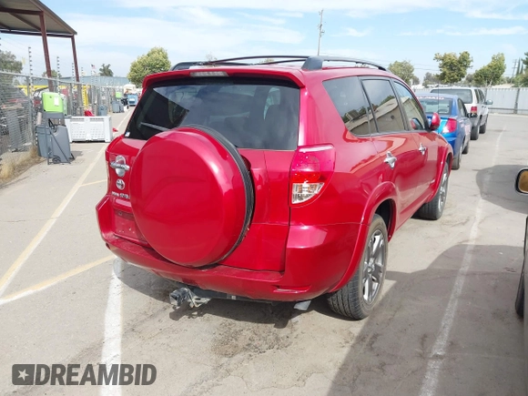 2008 Toyota RAV4 Sport with VIN JTMZK32V585017192, listed as a IAAI auction lot 42673654 with 158,494 mi miles and . Bid and sale history available at DreamBid. Image 4.