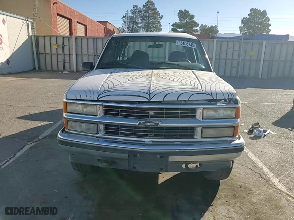 1998 Chevrolet C/K 1500 with VIN 2GCEK19R1W1205296, listed as a Copart auction lot 42456745 with 250,092 mi miles and Salvage Title. Bid and sale history available at carsss.com. Image 11.