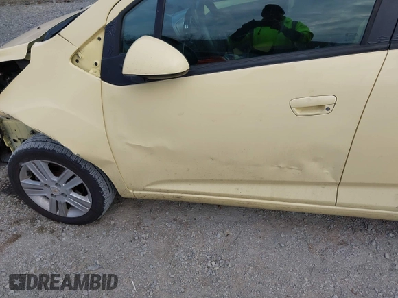 2014 Chevrolet Spark LT with VIN KL8CD6S99EC431211, listed as a IAAI auction lot 41901679 with 136,463 mi miles. Bid and sale history available at carsss.com. Image 18.
