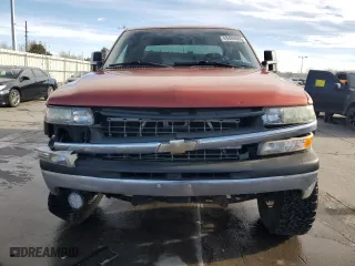 2001 Chevrolet Silverado 1500 LS with VIN 2GCEK19T711280556, listed as a Copart auction lot 49480605 with 252,124 mi miles and Salvage Title. Bid and sale history available at carsss.com. Image 5.
