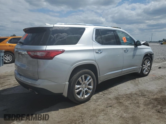 2020 Chevrolet Traverse High Country with VIN 1GNEVNKW6LJ186476, listed as a Copart auction lot 52588905 with 43,179 mi miles and Salvage Title. Bid and sale history available at carsss.com. Image 3.