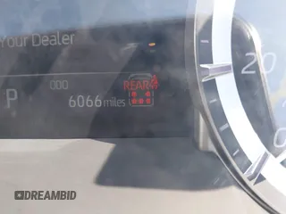 2024 Toyota Highlander LE z VIN 5TDKDRBH6RS544226, wystawiony jako IAAI lot #42083278 z przebiegiem 6 066 mil mil oraz . Historia ofert i sprzedaży dostępna na DreamBid. Obrazek 14.