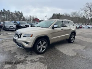 2014 Jeep Grand Cherokee Limited with VIN 1C4RJFBM2EC315721, listed as a Copart auction lot 44842505 with 180,972 mi miles and Clean title. Bid and sale history available at DreamBid. Image 2.