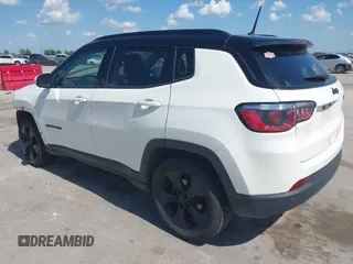 2018 Jeep Compass Latitude with VIN 3C4NJCBB4JT487596, listed as a IAAI auction lot 42073962 with 110,153 mi miles and . Bid and sale history available at DreamBid. Image 3.