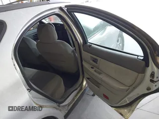 2001 Ford Taurus SE Standard with VIN 1FAFP58U91G202523, listed as a IAAI auction lot 42092190 with 197,961 mi miles. Bid and sale history available at carsss.com. Image 8.