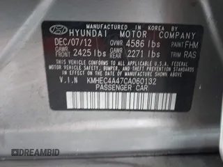 2012 Hyundai Sonata Hybrid z VIN KMHEC4A47CA060132, wystawiony jako IAAI lot #42391529 z przebiegiem 111 293 mil mil oraz . Historia ofert i sprzedaży dostępna na DreamBid. Obrazek 9.