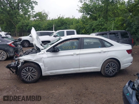 2021 Volkswagen Jetta S with VIN 3VWC57BU3MM011954, listed as a IAAI auction lot 42518577 with 40,605 mi miles and . Bid and sale history available at DreamBid. Image 15.