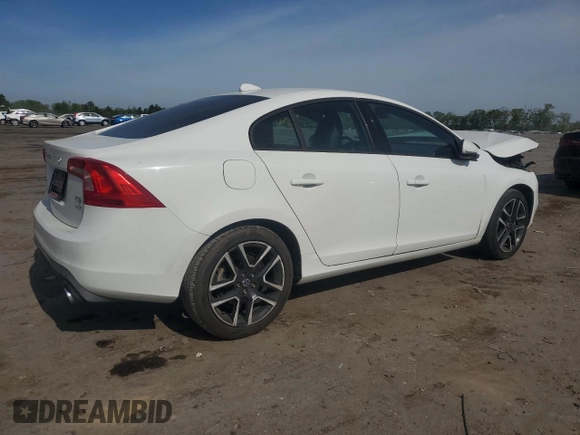 2017 Volvo S60 Dynamic z VIN YV140MTL6H2420113, wystawiony jako Copart lot #54386545 z przebiegiem 96 854 mil mil oraz Szkoda całkowita • Salvage title. Historia ofert i sprzedaży dostępna na DreamBid. Obrazek 3.