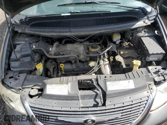 2004 Chrysler Town & Country Touring with VIN 2C4GP54L34R545133, listed as a Copart auction lot 49993615 with 213,684 mi miles and Salvage Title. Bid and sale history available at DreamBid. Image 12.