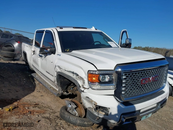 2017 GMC Sierra 2500HD Denali with VIN 1GT12UEG5HF177129, listed as a IAAI auction lot 41253163 with 183,743 mi miles. Bid and sale history available at carsss.com. Image 6.