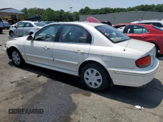 2004 Hyundai Sonata with VIN KMHWF25SX4A010917, listed as a Copart auction lot 60616644 with 75,565 mi miles and Non Repairable. Bid and sale history available at carsss.com. Image 2.