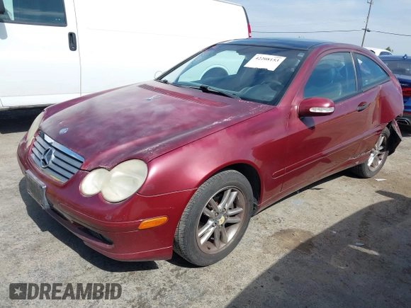 2003 Mercedes-Benz C 230 Kompressor with VIN WDBRN40J53A378773, listed as a IAAI auction lot 42208153 with Not provided miles and . Bid and sale history available at DreamBid. Image 17.