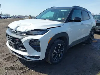 2022 Chevrolet TrailBlazer RS with VIN KL79MUSL8NB021892, listed as a IAAI auction lot 41781796 with 30,522 mi miles. Bid and sale history available at carsss.com. Image 2.