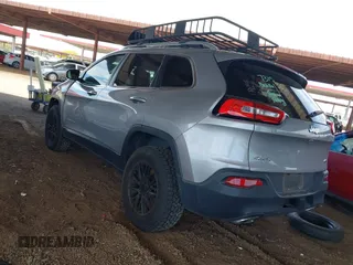 2017 Jeep Cherokee Latitude with VIN 1C4PJMCS4HW665167, listed as a IAAI auction lot 42054133 with 77,361 mi miles and . Bid and sale history available at DreamBid. Image 3.