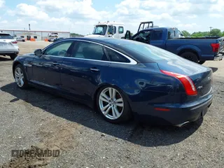 2011 Jaguar XJ XJL z VIN SAJWA2GB9BLV06939, wystawiony jako IAAI lot #42545872 z przebiegiem 80 008 mil mil oraz . Historia ofert i sprzedaży dostępna na DreamBid. Obrazek 3.