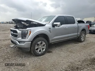 2022 Ford F-150 XL with VIN 1FTFW1E87NFC33889, listed as a Copart auction lot 47225195 with 89,216 mi miles and Salvage Title. Bid and sale history available at carsss.com. Image 1.