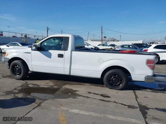 2014 Ford F-150 XL with VIN 1FTMF1CMXEKF54968, listed as a IAAI auction lot 41619530 with 1 mi miles. Bid and sale history available at carsss.com. Image 13.