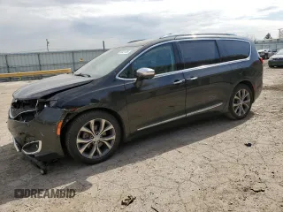 2017 Chrysler Pacifica Limited with VIN 2C4RC1GG3HR660090, listed as a Copart auction lot 50421155 with 78,357 mi miles and Salvage title. Bid and sale history available at DreamBid. Image 1.