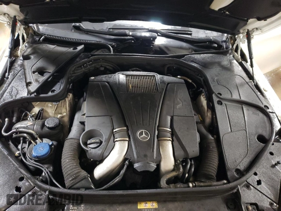 2015 Mercedes-Benz S 550 with VIN WDDUG8FB0FA077724, listed as a Copart auction lot 83636774 with 55,436 mi miles and Salvage Title. Bid and sale history available at carsss.com. Image 11.