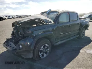 2018 Toyota Tacoma SR5 с VIN 3TMAZ5CN0JM054413, выставлен на аукционе Copart как лот 53311815 с пробегом 82 510 миль миль и Списание • Salvage title. История ставок и продаж доступна на DreamBid. Изображение 1.