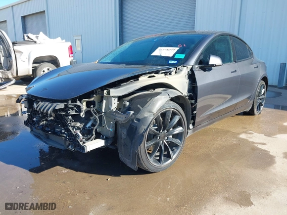 2018 Tesla Model 3 Long Range Battery with VIN 5YJ3E1EA8JF010834, listed as a IAAI auction lot 41598099 with 83,252 mi miles. Bid and sale history available at carsss.com. Image 18.