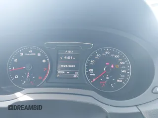 2016 Audi Q3 Premium Plus z VIN WA1BFCFS2GR008702, wystawiony jako IAAI lot #42583874 z przebiegiem 113 208 mil mil oraz . Historia ofert i sprzedaży dostępna na DreamBid. Obrazek 7.