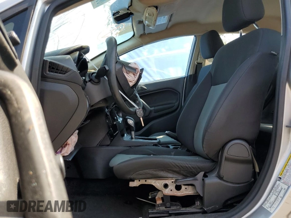 2016 Ford Fiesta S с VIN 3FADP4AJ4GM137452, выставлен на аукционе Copart как лот 68773504 с пробегом Не указан миль и Списание • Salvage title. История ставок и продаж доступна на DreamBid. Изображение 7.