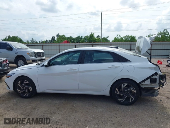 2024 Hyundai Elantra Limited with VIN KMHLP4DG5RU703294, listed as a IAAI auction lot 42137078 with 24,013 mi miles and . Bid and sale history available at DreamBid. Image 15.