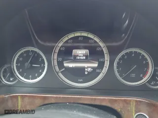 2013 Mercedes-Benz E-Class E 350 Luxury with VIN WDDHF8JB9DA663167, listed as a IAAI auction lot 41985122 with 131,025 mi miles. Bid and sale history available at carsss.com. Image 7.