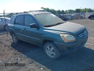 2005 Kia Sportage LX with VIN KNDJE724657109284, listed as a IAAI auction lot 42615280 with 279,956 mi miles and . Bid and sale history available at DreamBid. Image 1.