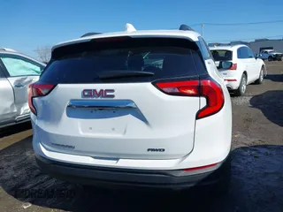 2021 GMC Terrain SLE with VIN 3GKALTEV9ML383306, listed as a IAAI auction lot 41822933 with 28,979 mi miles and . Bid and sale history available at carsss.com. Image 16.
