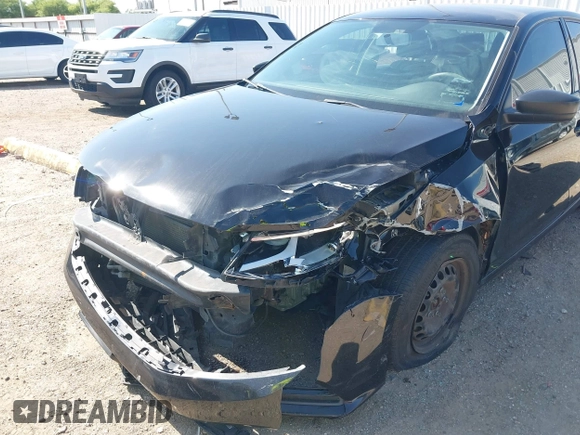 2016 Volkswagen Jetta Sedan 1.4T S w/Technology with VIN 3VW267AJ9GM205926, listed as a IAAI auction lot 42007360 with 142,018 mi miles. Bid and sale history available at carsss.com. Image 6.