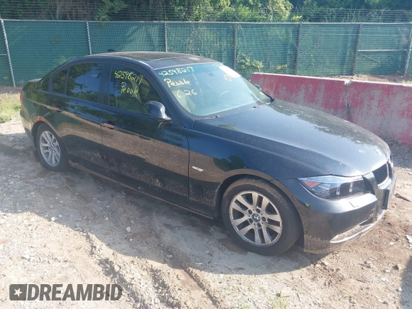 2007 BMW 3 Series 328xi z VIN WBAVC93547KX59108, wystawiony jako IAAI lot #42598217 z przebiegiem 174 882 mil mil oraz . Historia ofert i sprzedaży dostępna na DreamBid. Obrazek 1.