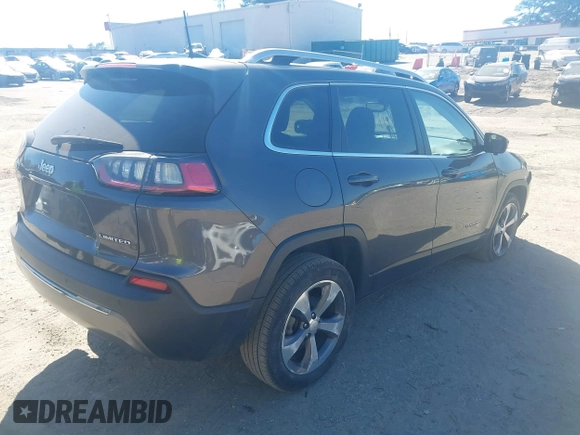 2020 Jeep Cherokee Limited with VIN 1C4PJLDB2LD538348, listed as a IAAI auction lot 41700016 with 155,163 mi miles. Bid and sale history available at carsss.com. Image 4.