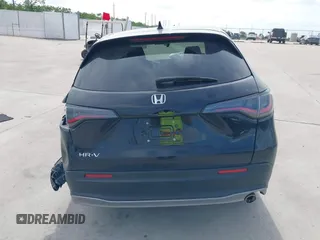2024 Honda HR-V Sport z VIN 3CZRZ1H53RM707679, wystawiony jako IAAI lot #42041371 z przebiegiem 32 383 mil mil oraz . Historia ofert i sprzedaży dostępna na DreamBid. Obrazek 16.